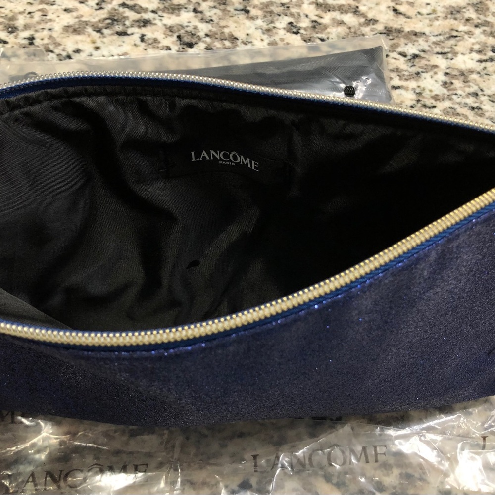 Lancôme Eye Makeup With Cosmetic Bag & Brushes - Picture 5 of 6